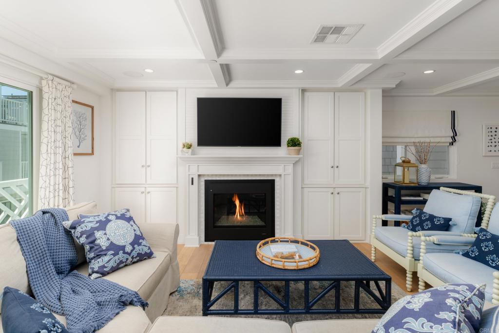 8020 La Jolla Shores Drive