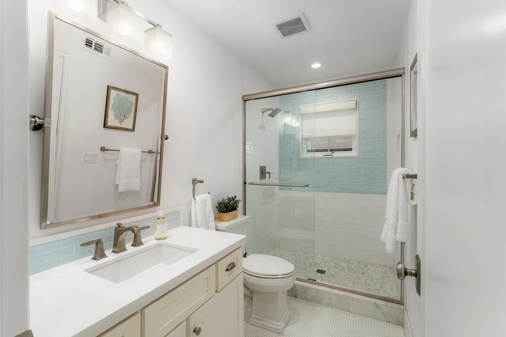 8020 La Jolla Shores Drive