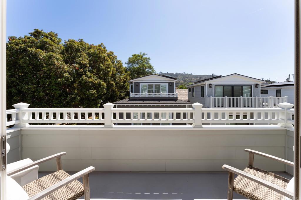 8020 La Jolla Shores Drive