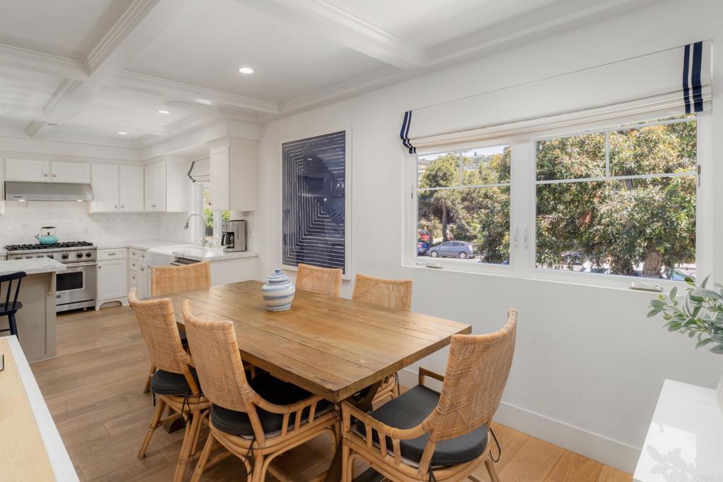 8020 La Jolla Shores Drive