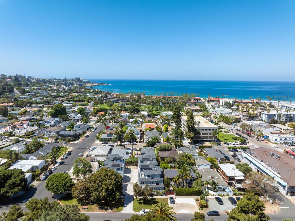 8020 La Jolla Shores Drive