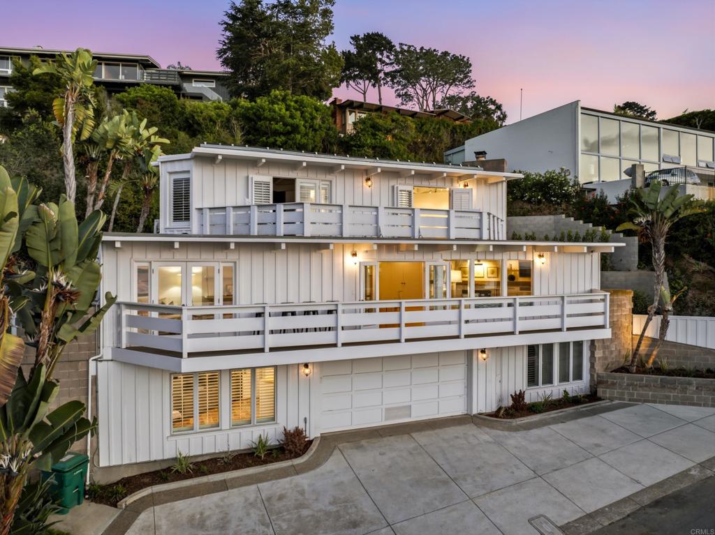 1641 Crespo Drive