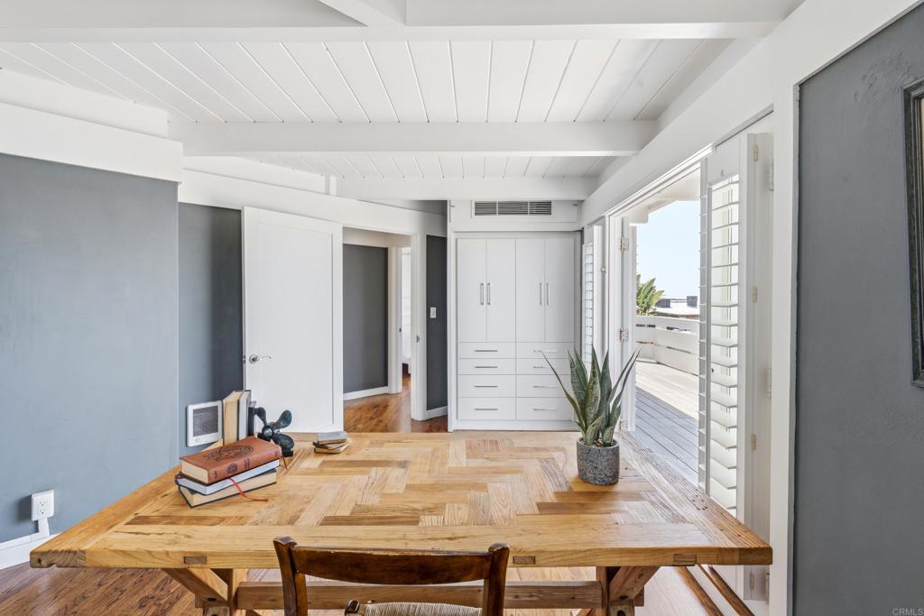 1641 Crespo Drive