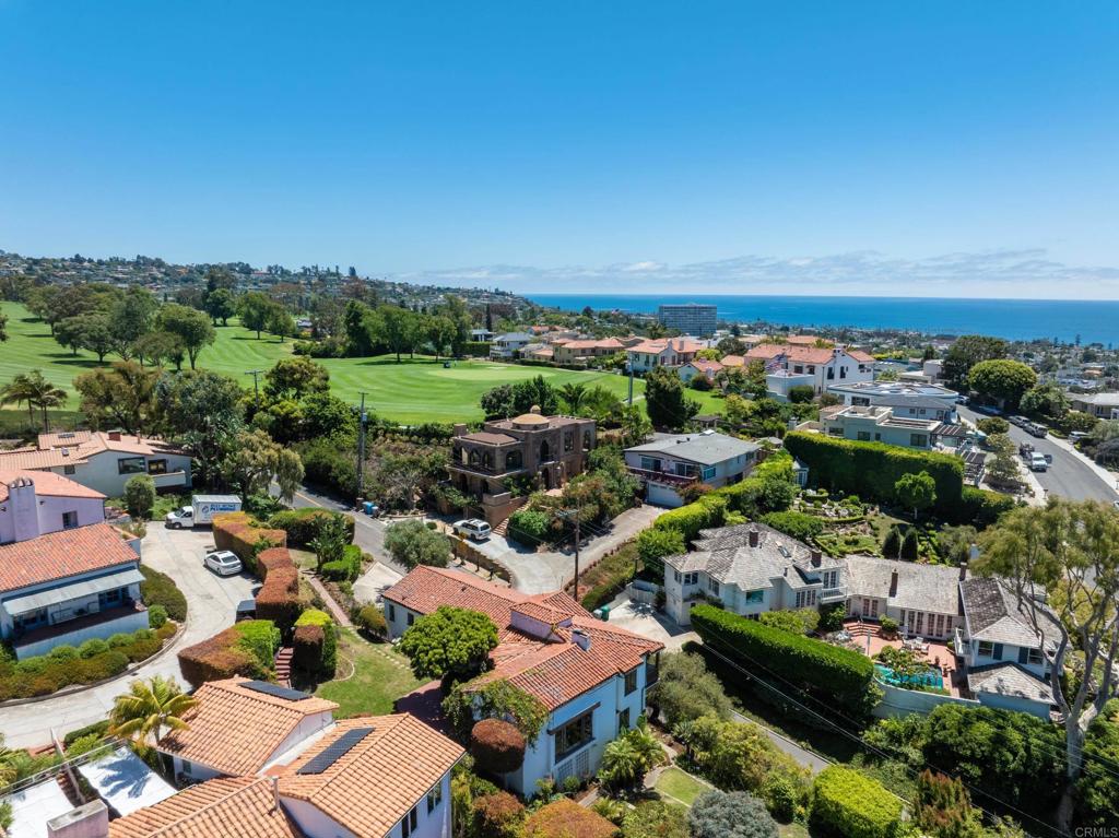 1406 La Jolla Knoll