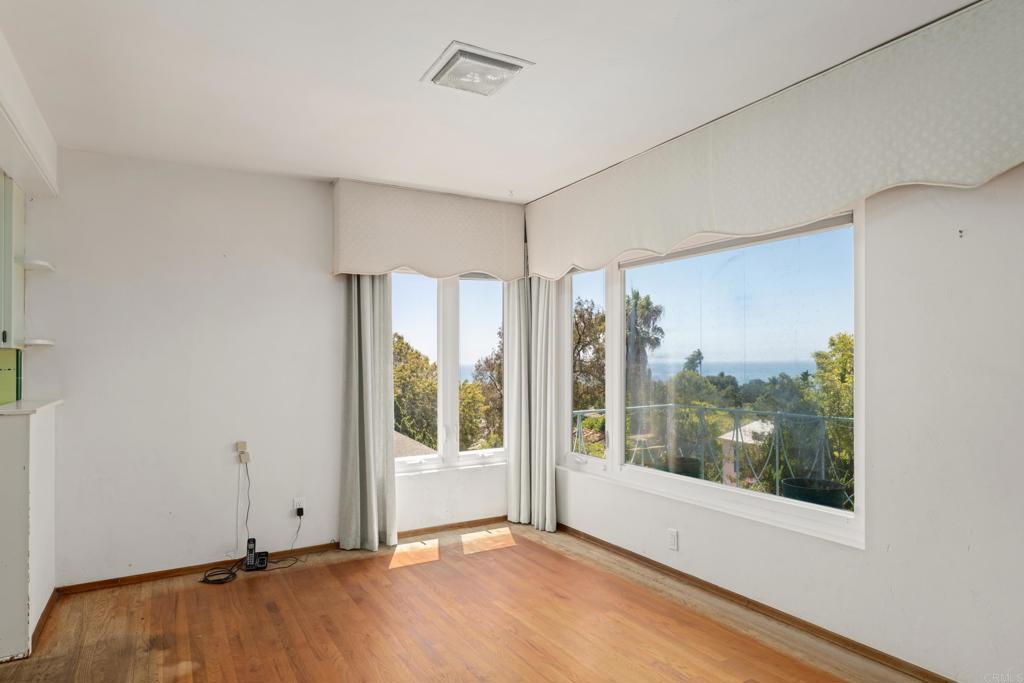 5825 Folsom Dr