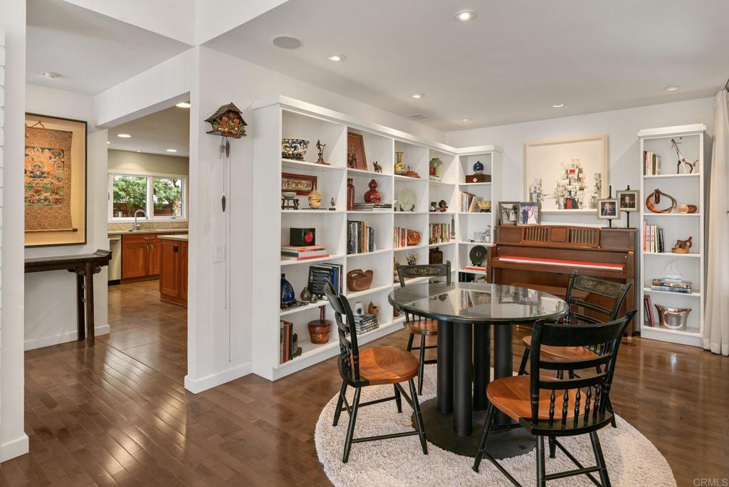 2521 Ardath Court
