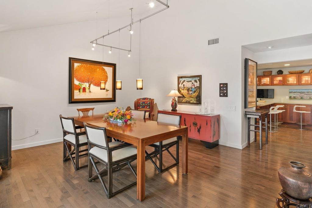 2521 Ardath Court