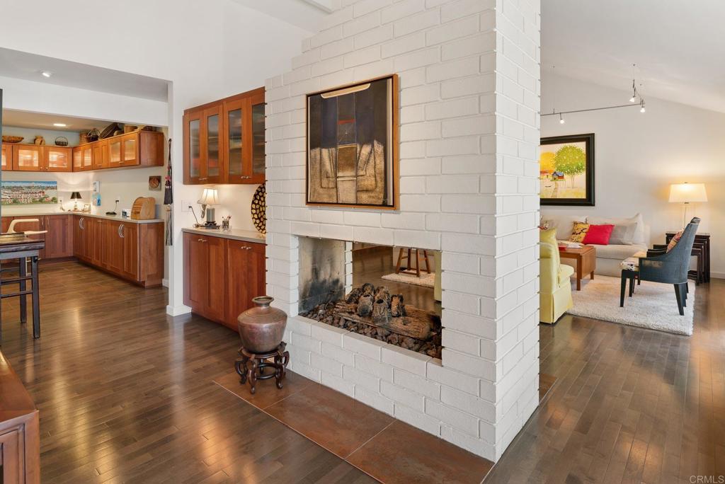 2521 Ardath Court