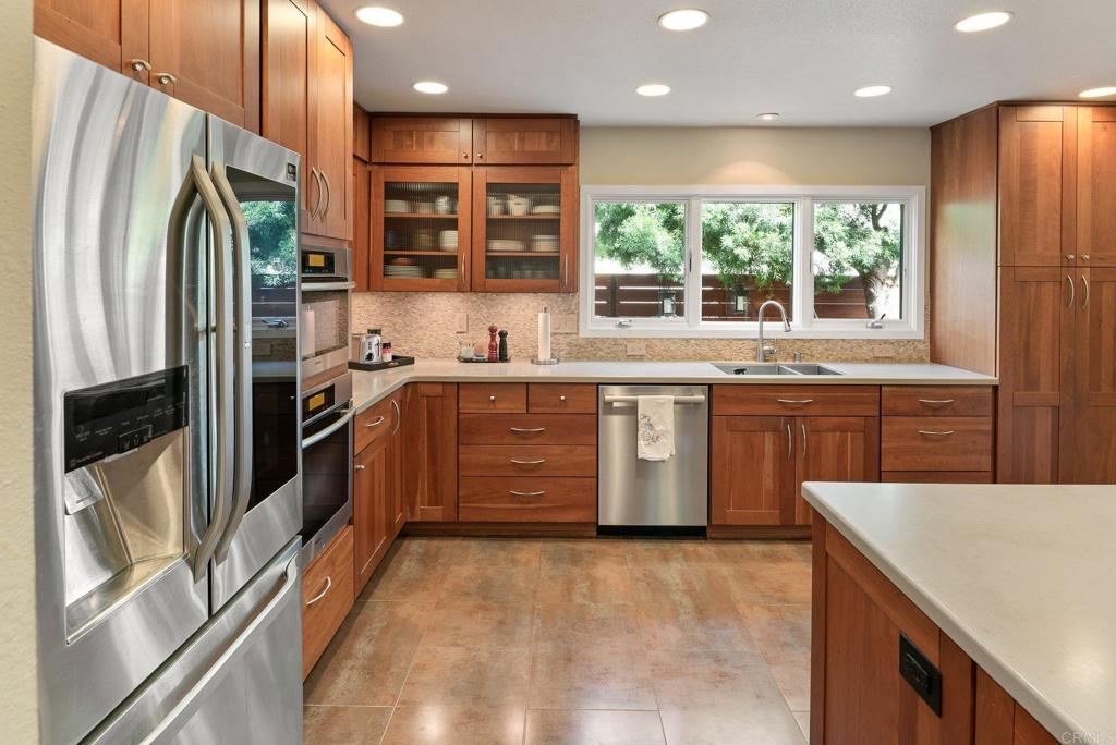 2521 Ardath Court