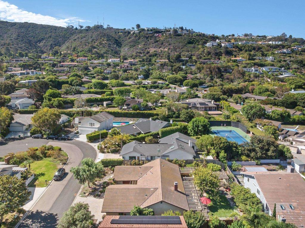 2521 Ardath Court