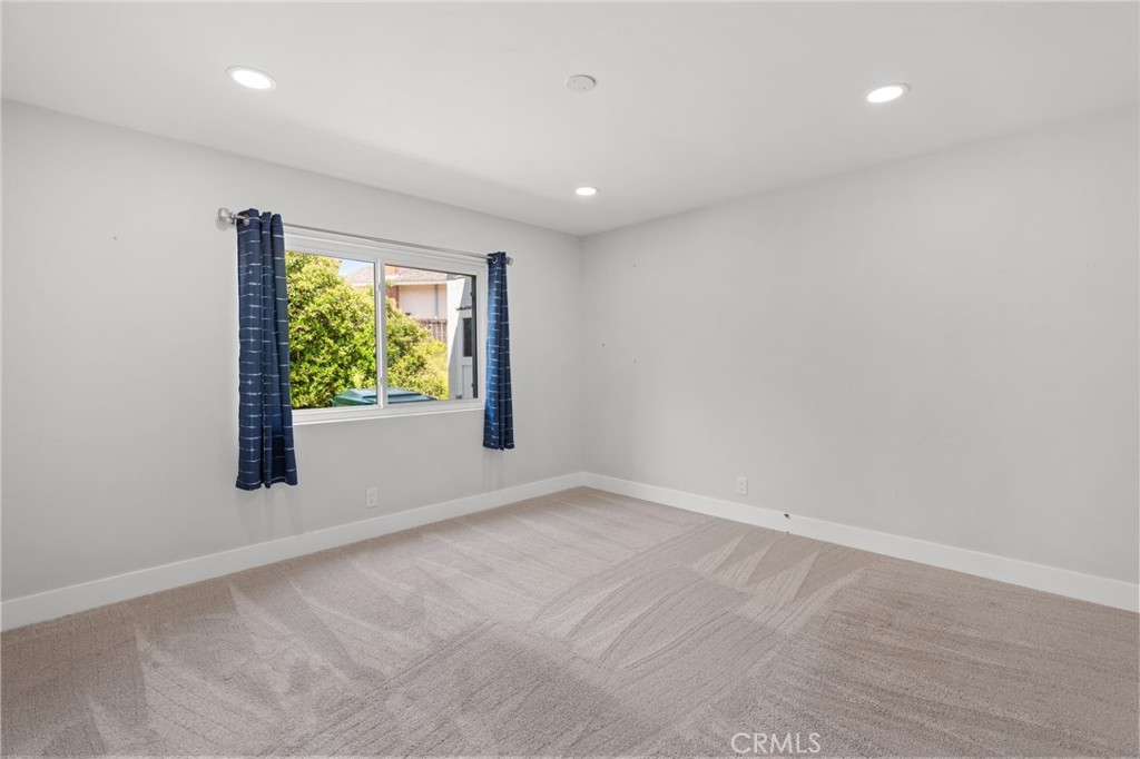 5230 Harbour Heights Court