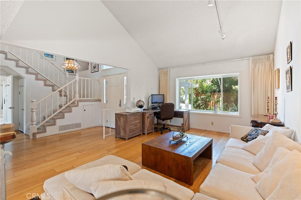 5230 Harbour Heights Court