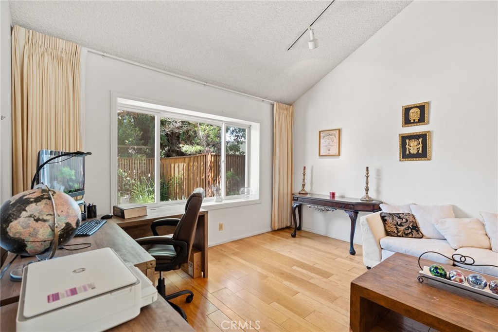 5230 Harbour Heights Court