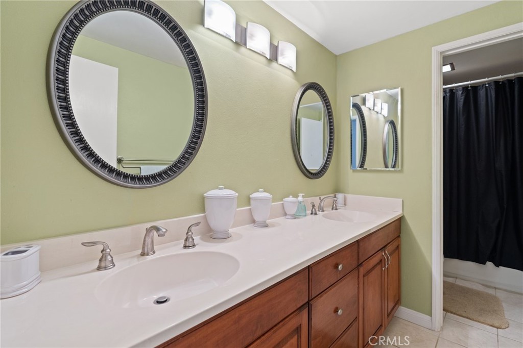 5230 Harbour Heights Court