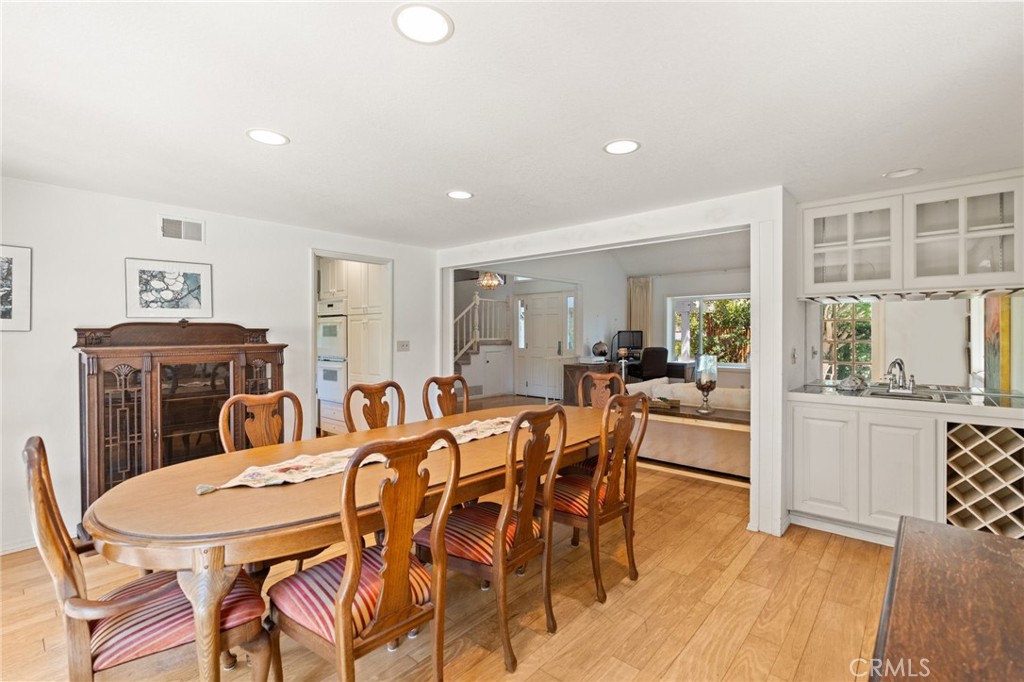 5230 Harbour Heights Court