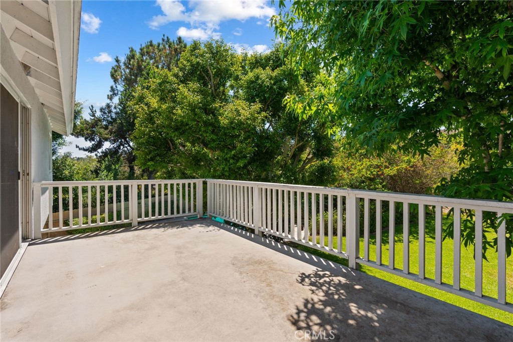 5230 Harbour Heights Court