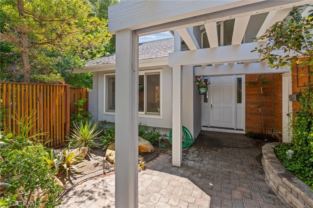 5230 Harbour Heights Court