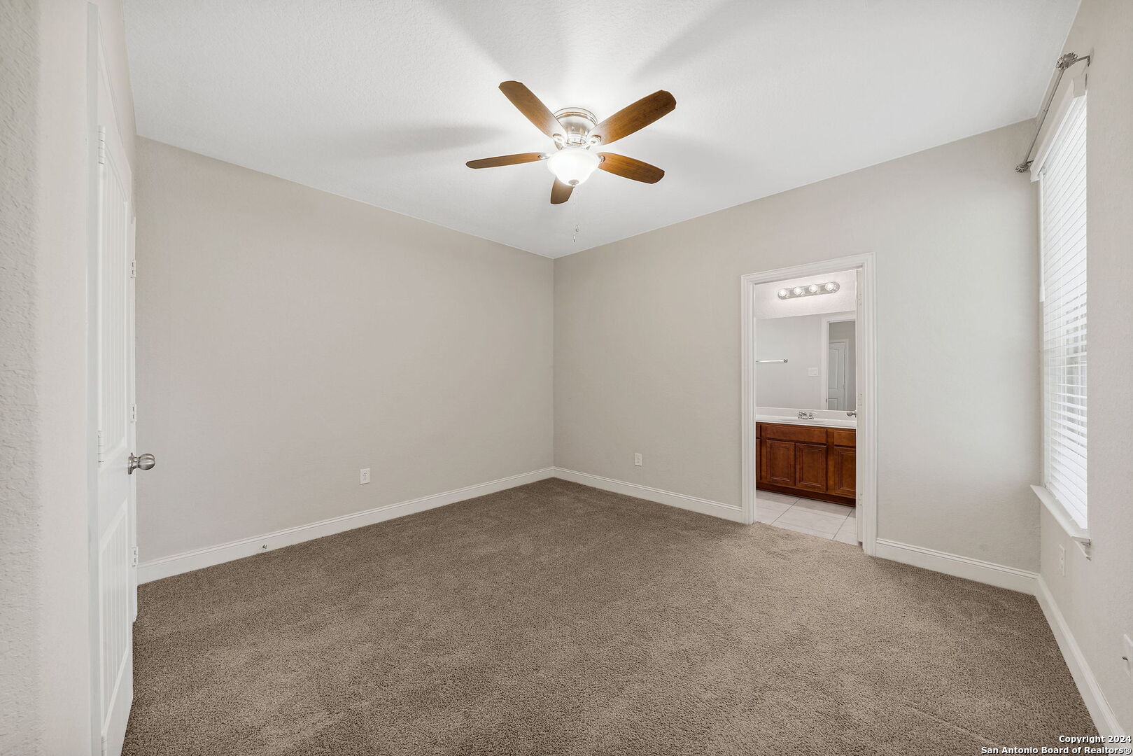 3911 BRAZOS BEND