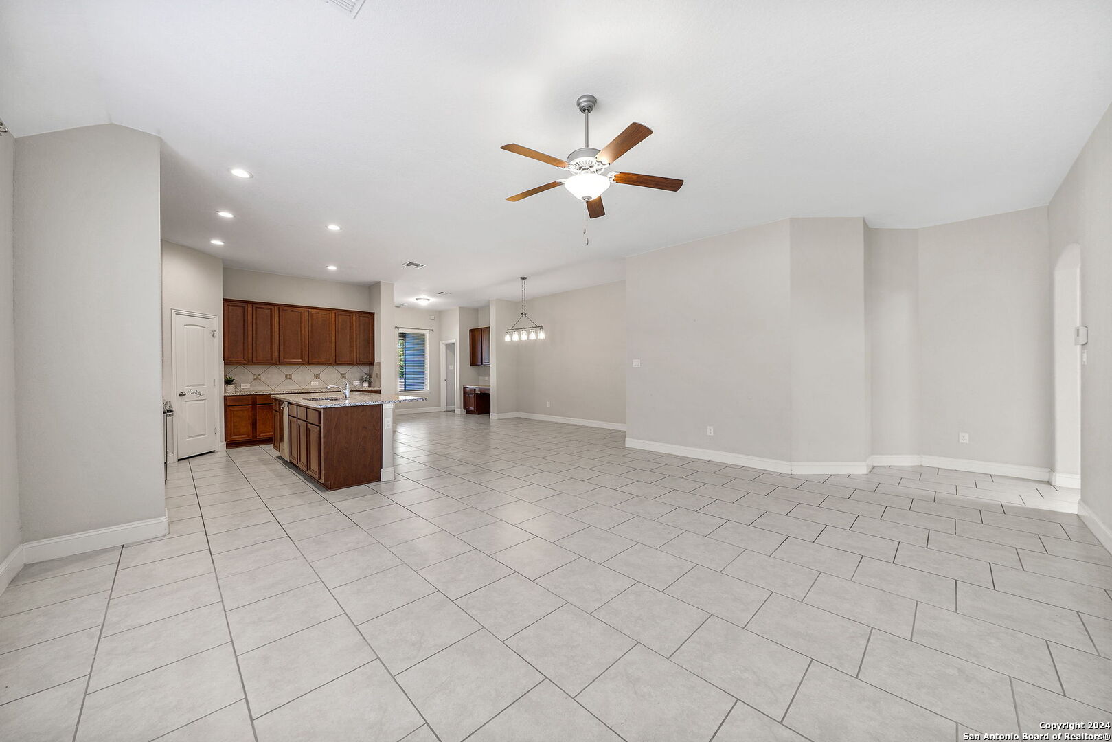 3911 BRAZOS BEND