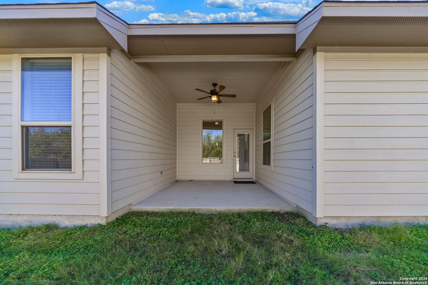 3911 BRAZOS BEND