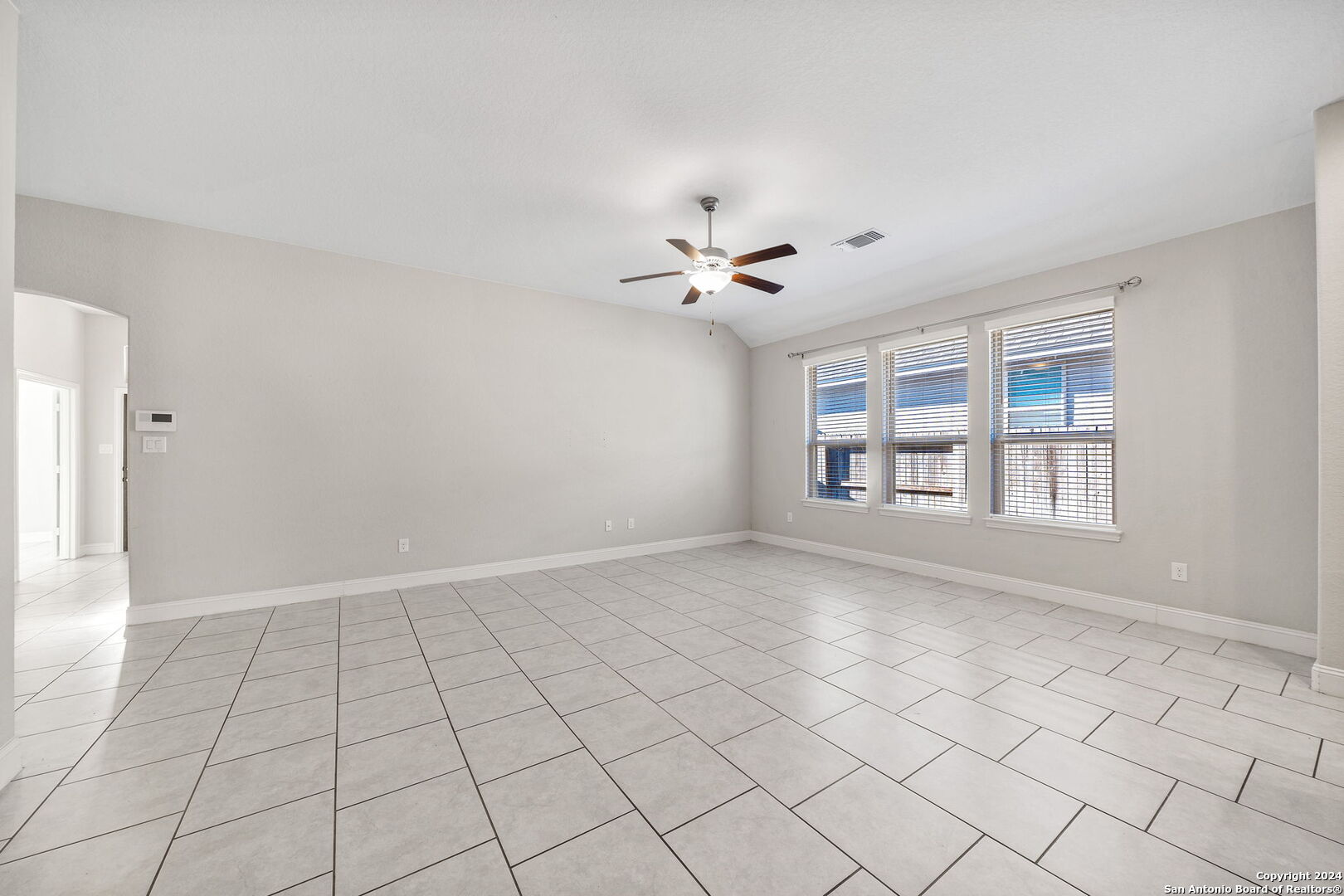 3911 BRAZOS BEND
