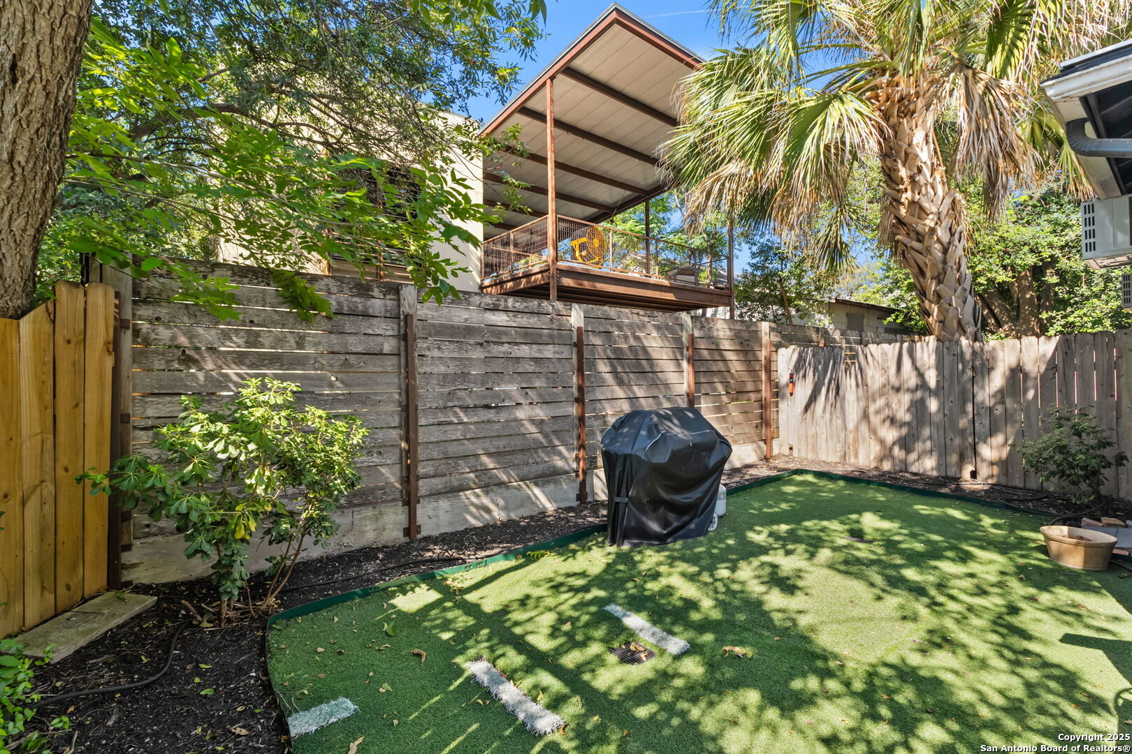 118 Callaghan Ave