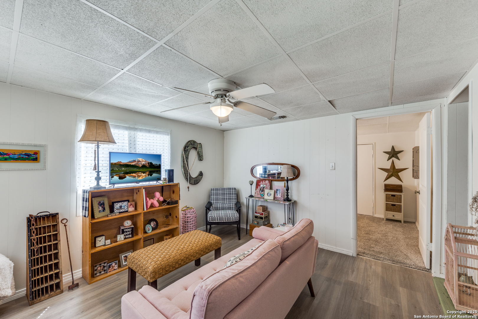 6950 Lark Haven