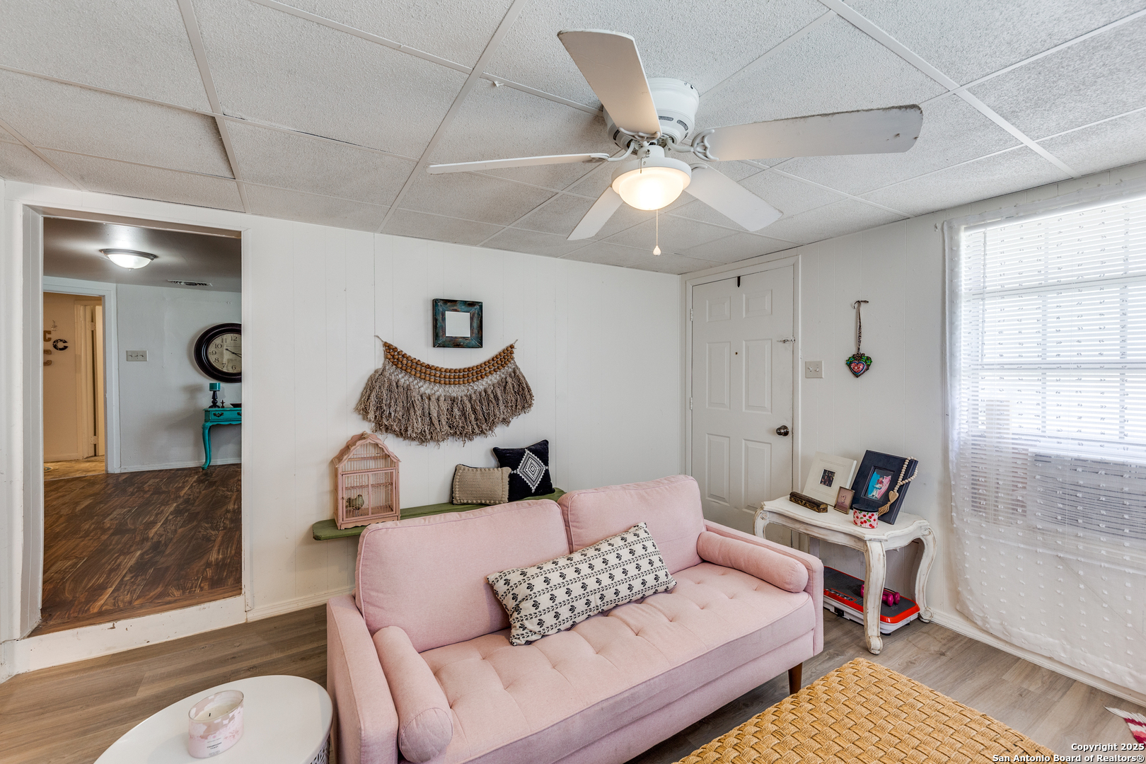 6950 Lark Haven