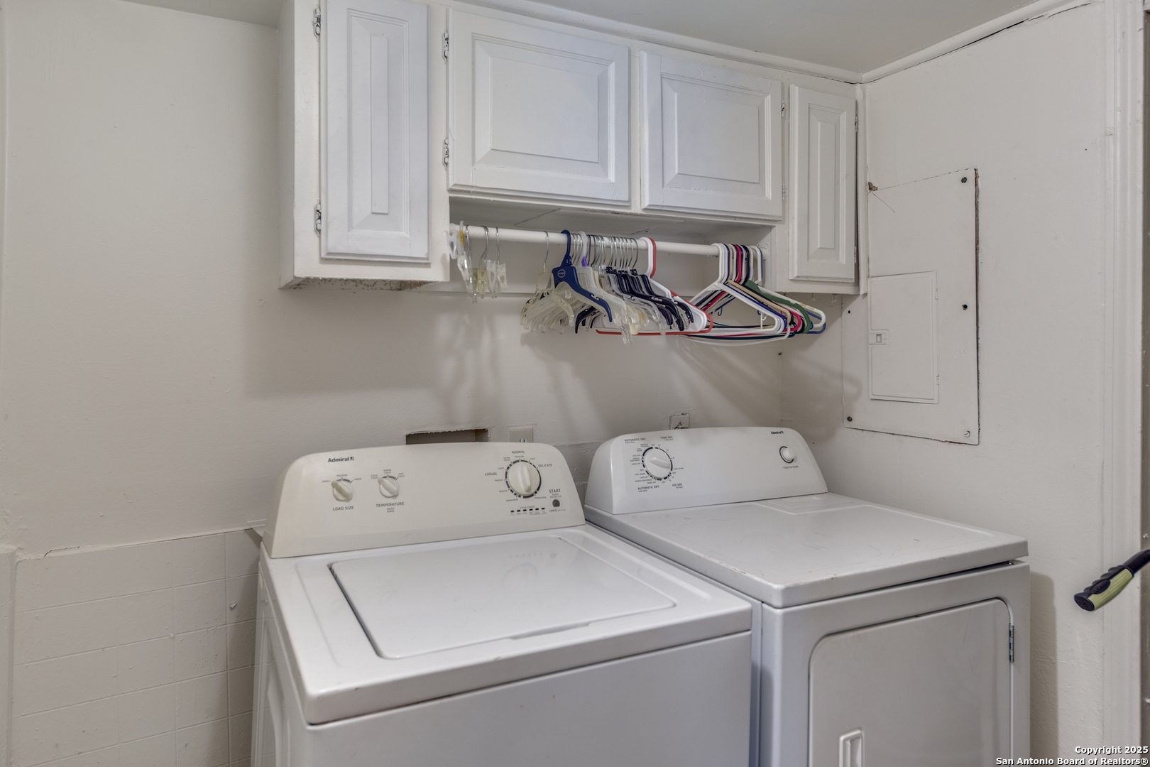 6950 Lark Haven