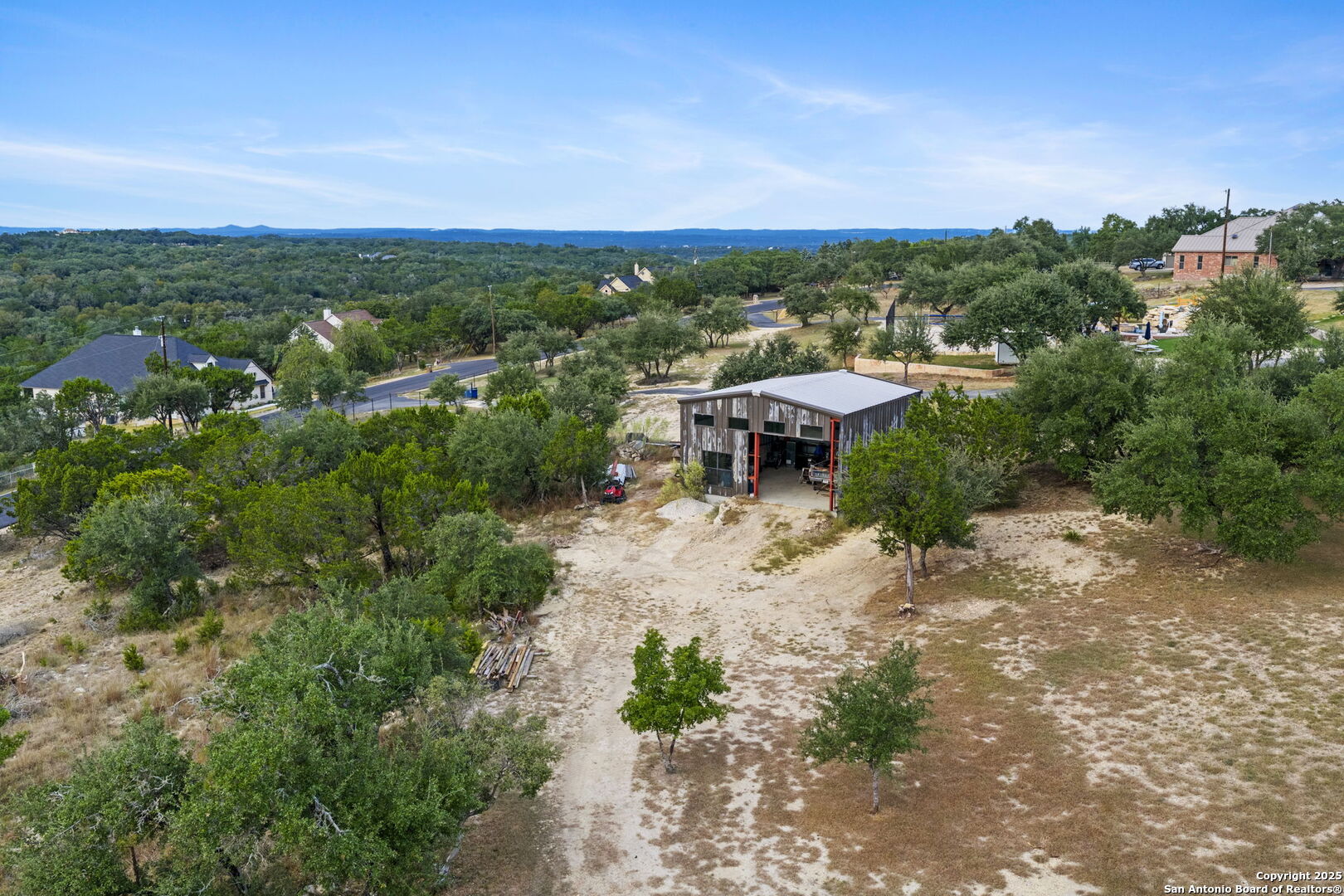 10038 Creekwood