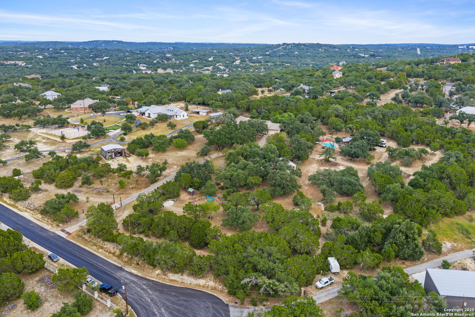 10038 Creekwood
