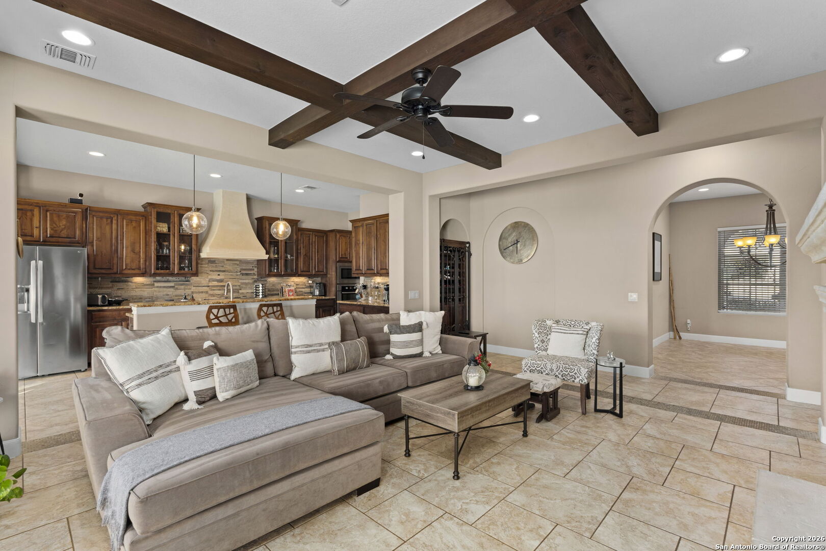 16123 Salto Del Agua