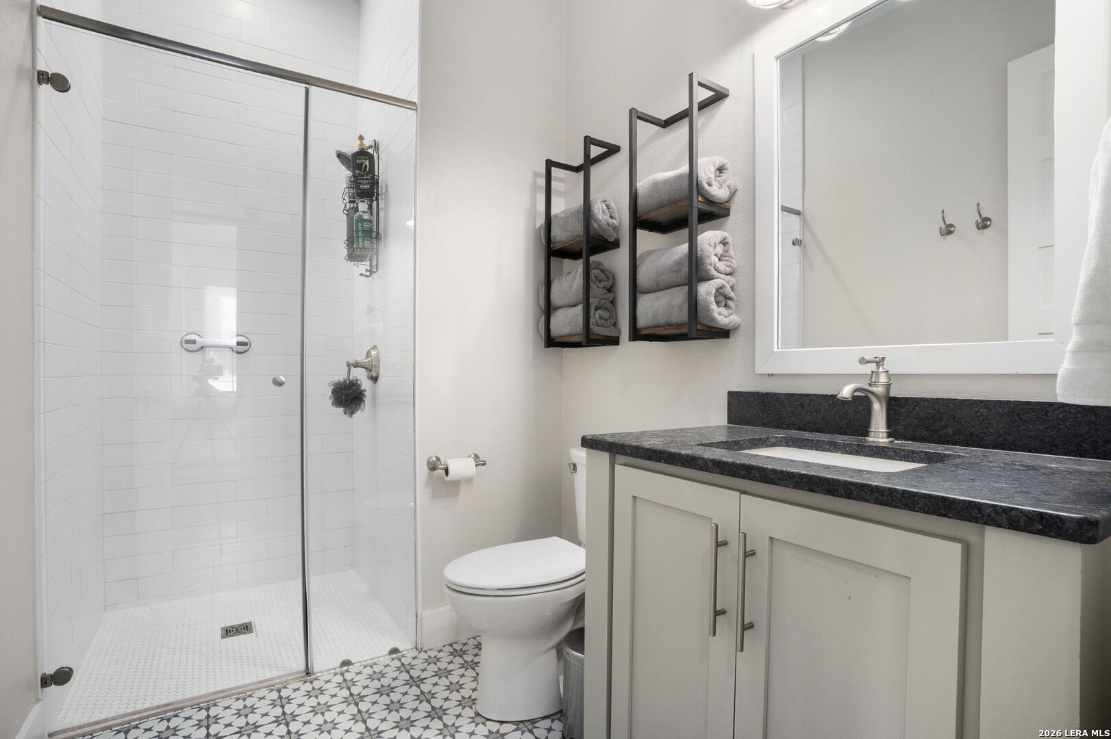 104 Balcones Bend