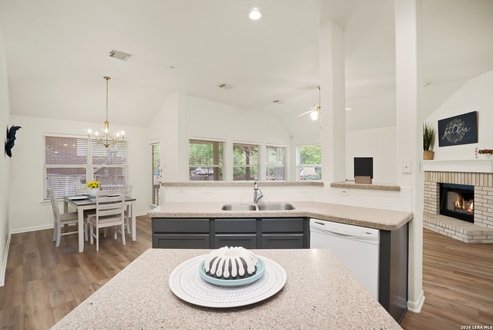 817 Emerald Bay