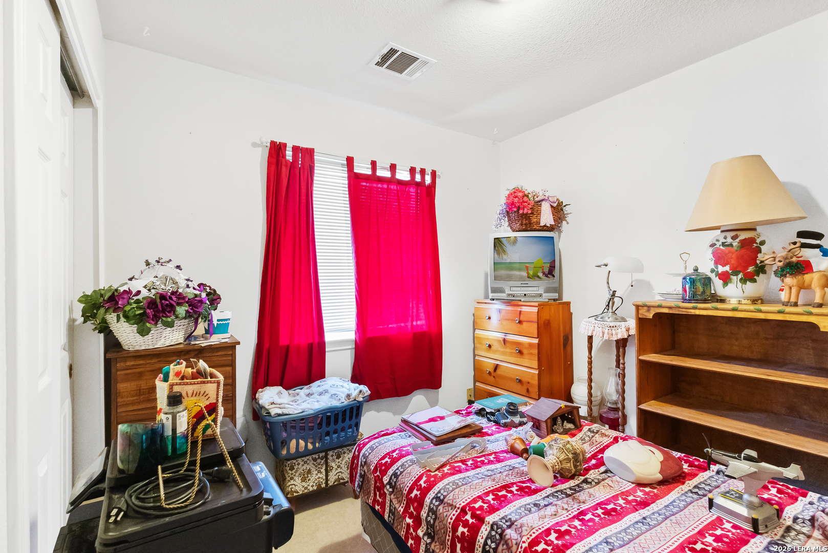 3827 MISTFLOWER DR
