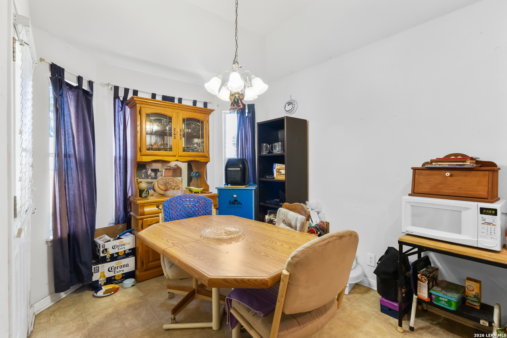3827 MISTFLOWER DR