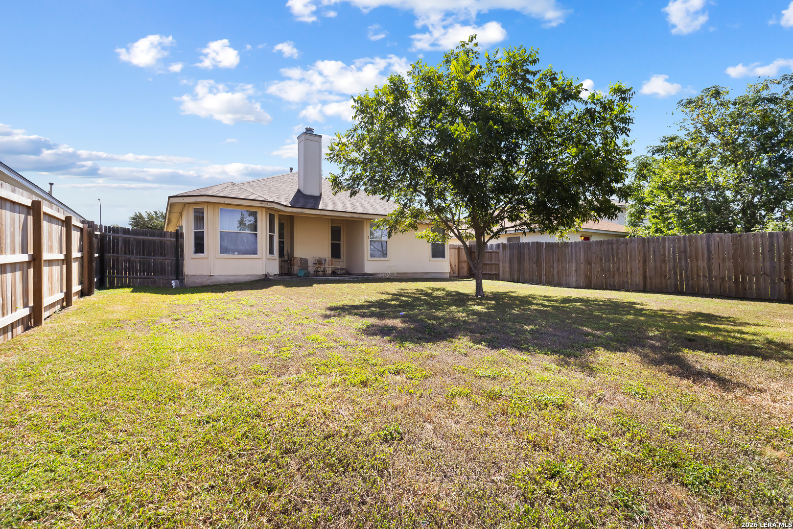 3827 MISTFLOWER DR