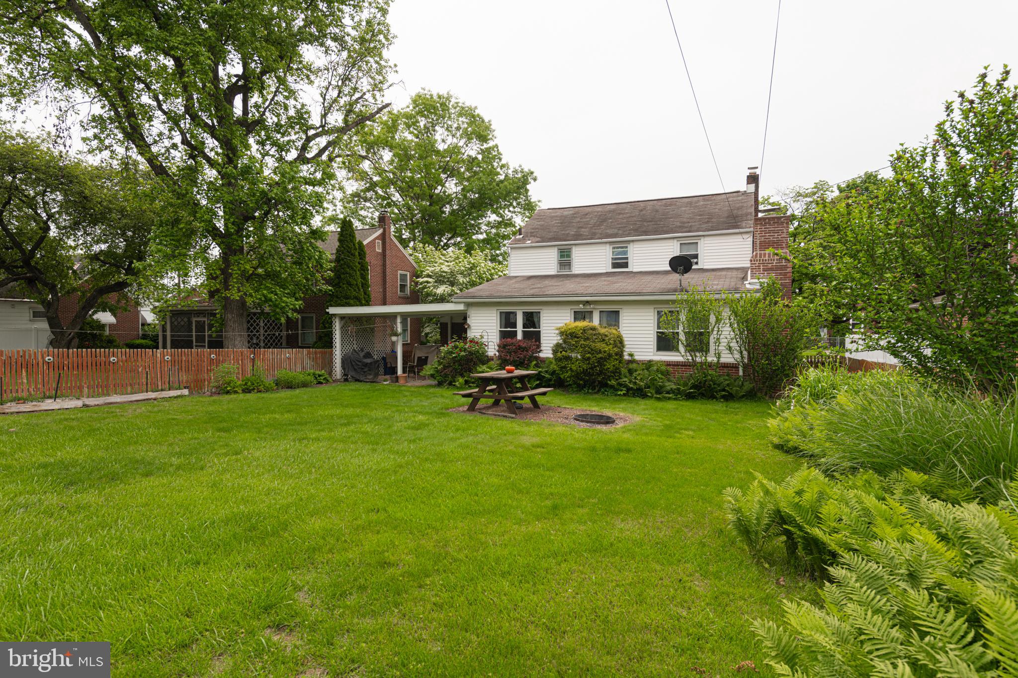 617 MARCH STREET