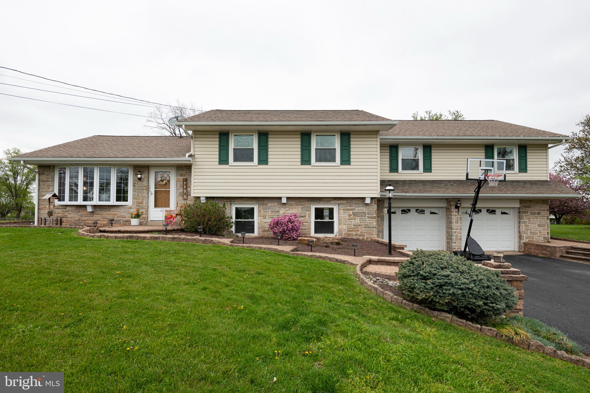 1827 E CEDARVILLE ROAD