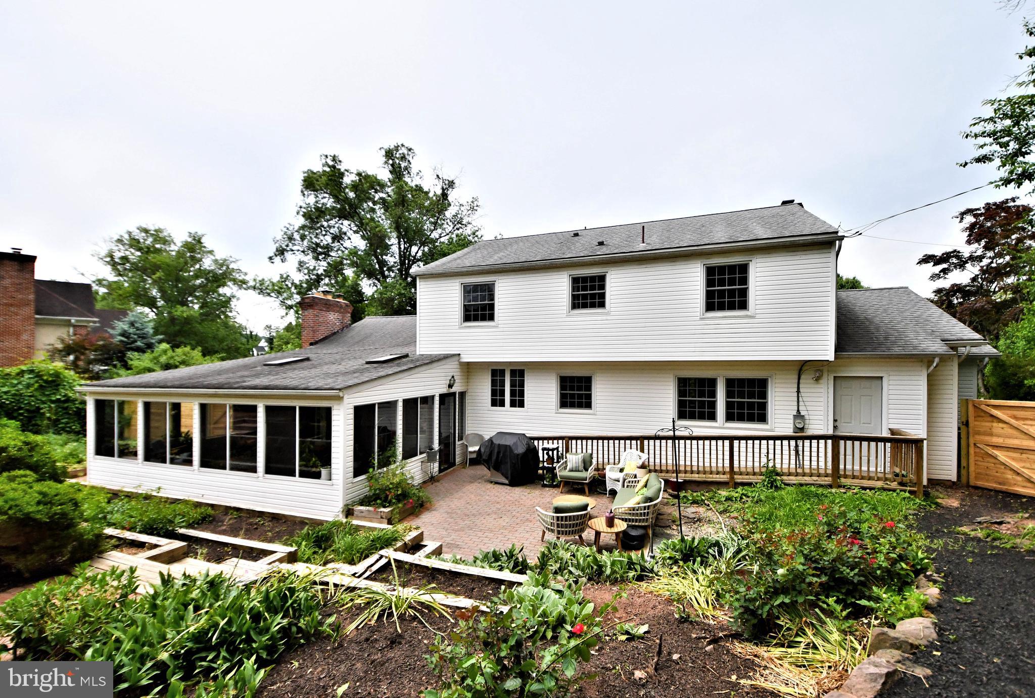 81 S FORGE MANOR DRIVE