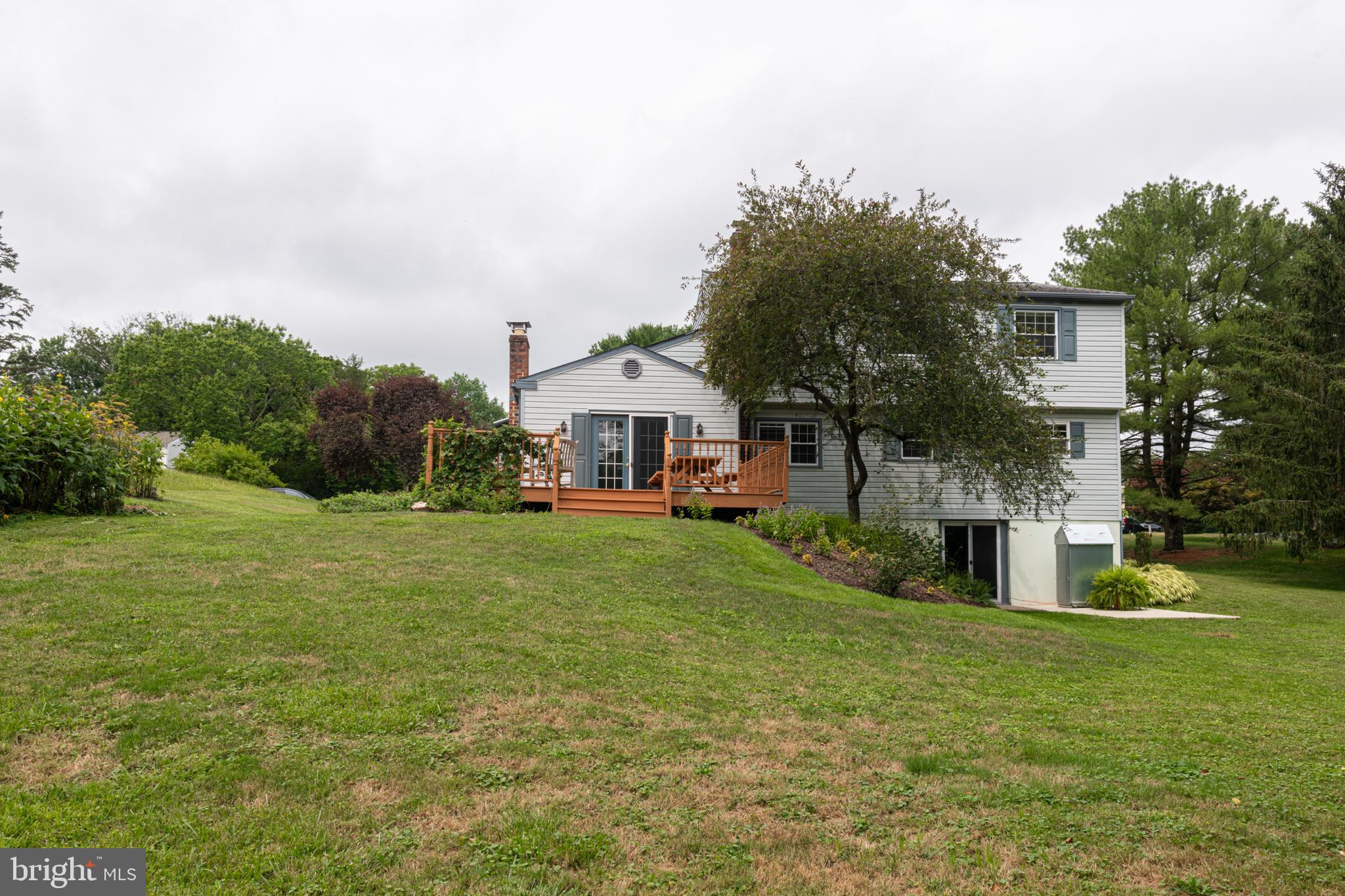 1113 GRANDVIEW