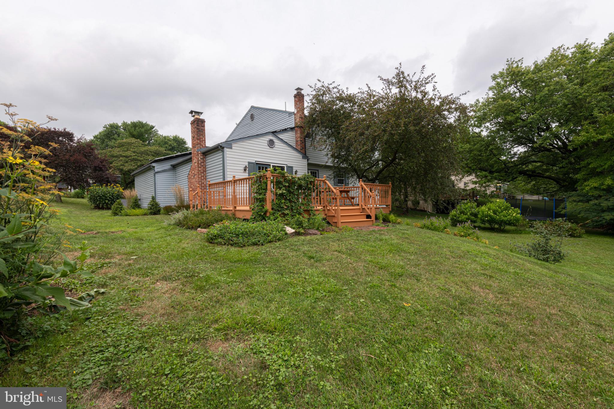 1113 GRANDVIEW