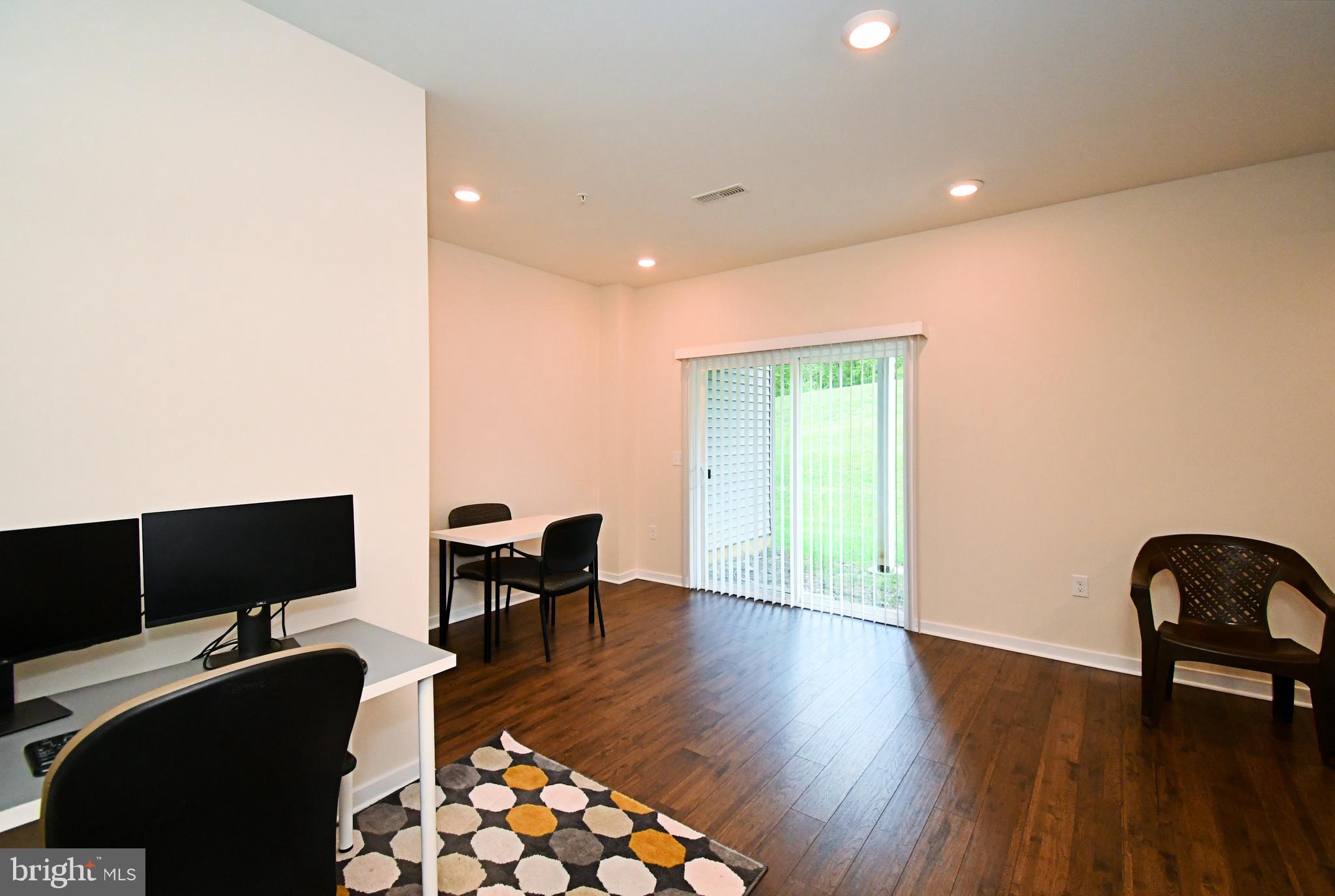 1844 BOULDER DRIVE