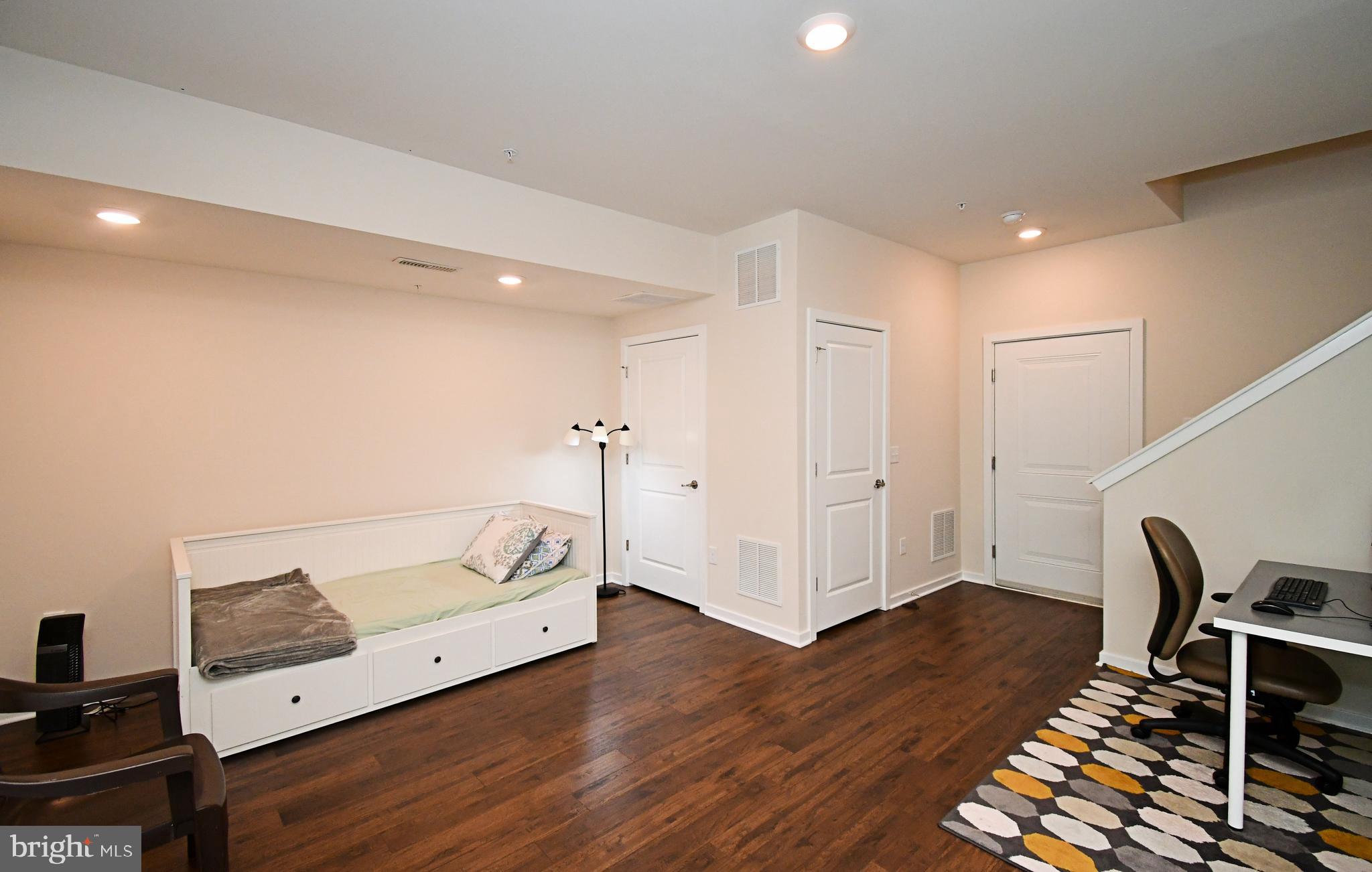 1844 BOULDER DRIVE