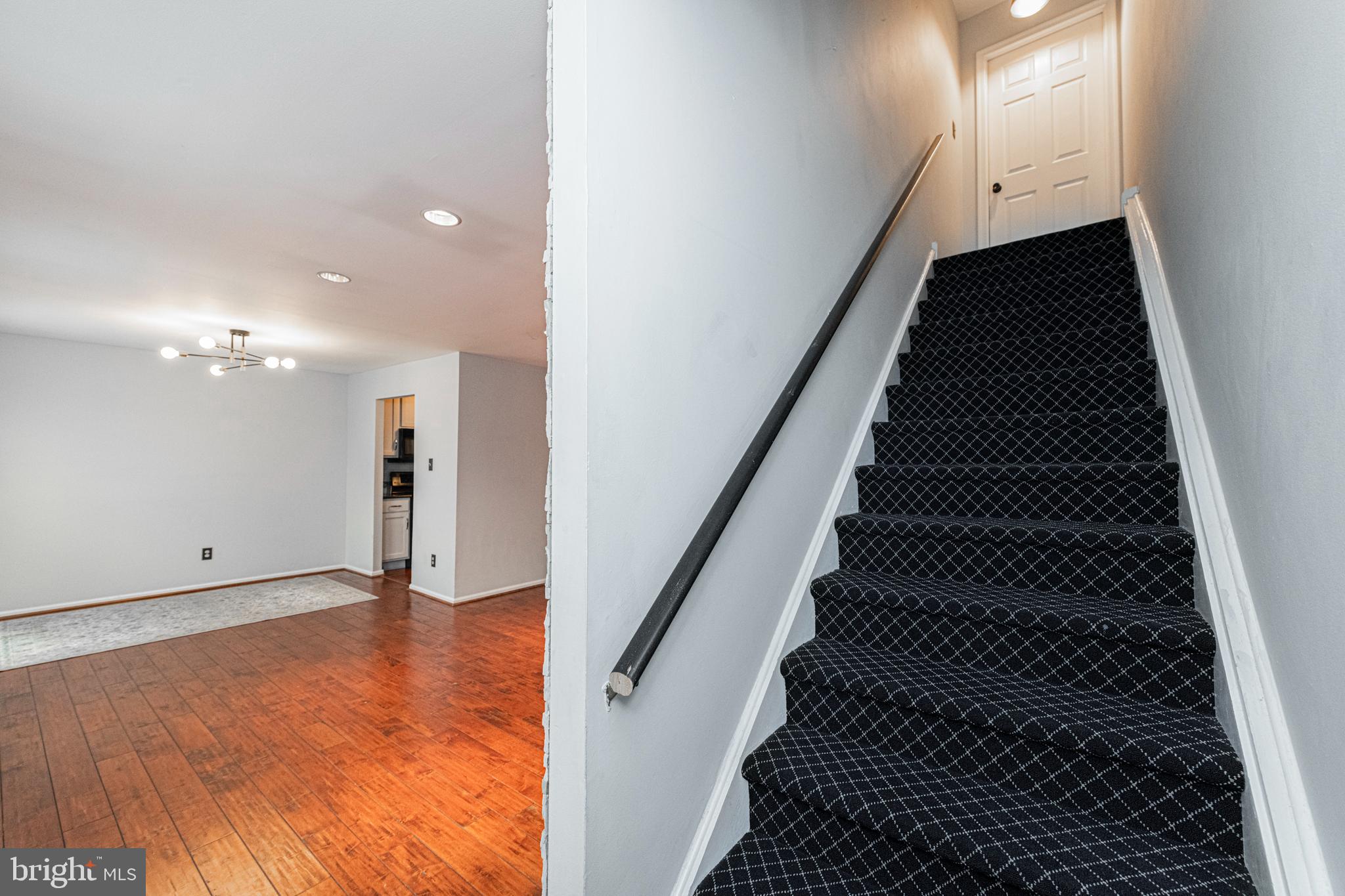 973 ROUNDHOUSE COURT
