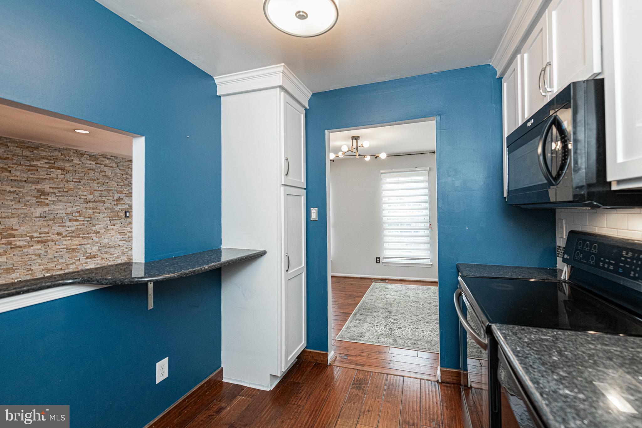 973 ROUNDHOUSE COURT