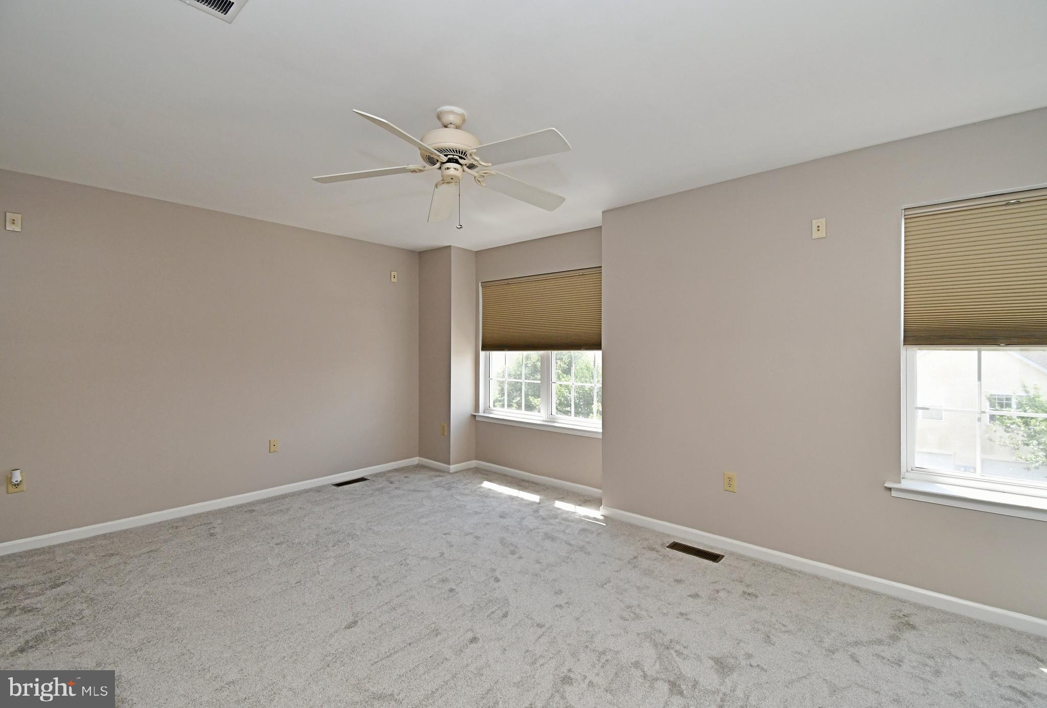 1055 BALLEY DRIVE