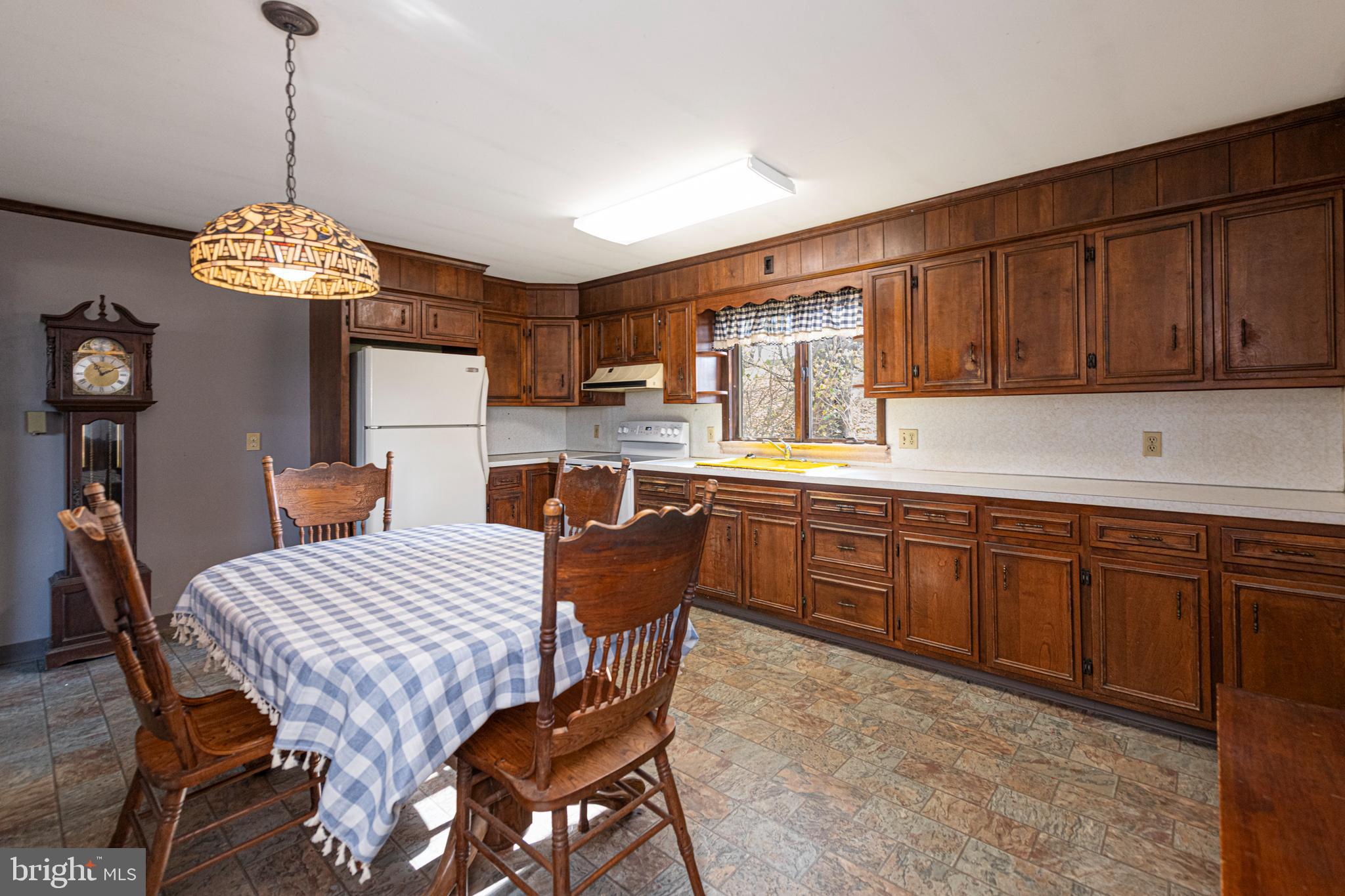 934 ORCHARD ROAD