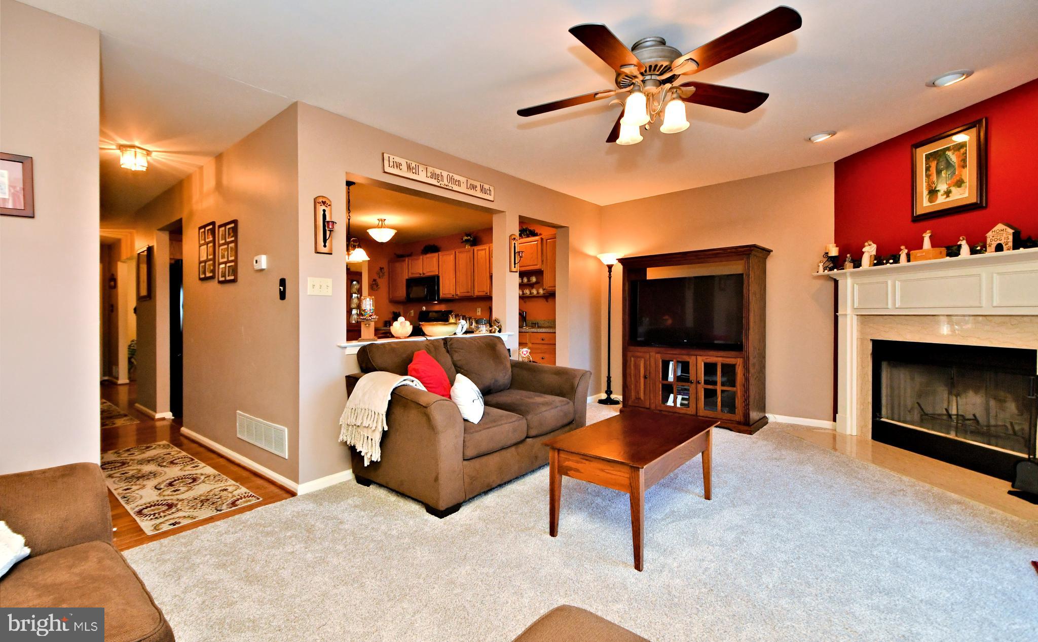 808 DOGWOOD LANE