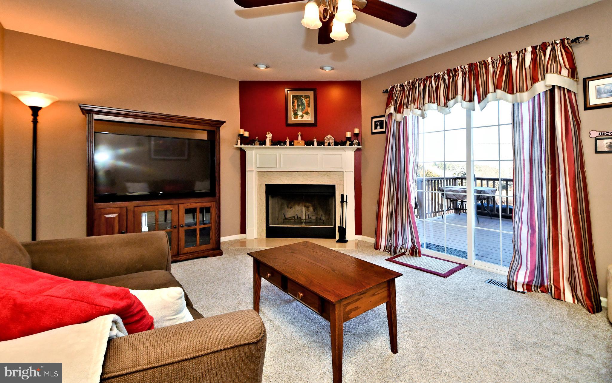 808 DOGWOOD LANE